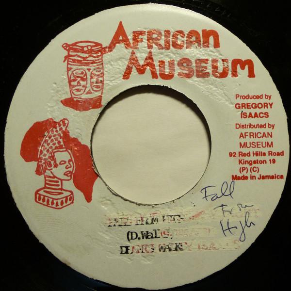 7inch Record DENNIS WALKS Fall From High NONE African Museum Jamaica Reggae Ska Dub Used
7inch Record DENNIS WALKS Fall From High NONE African Museum Jamaica Reggae Ska Dub Used