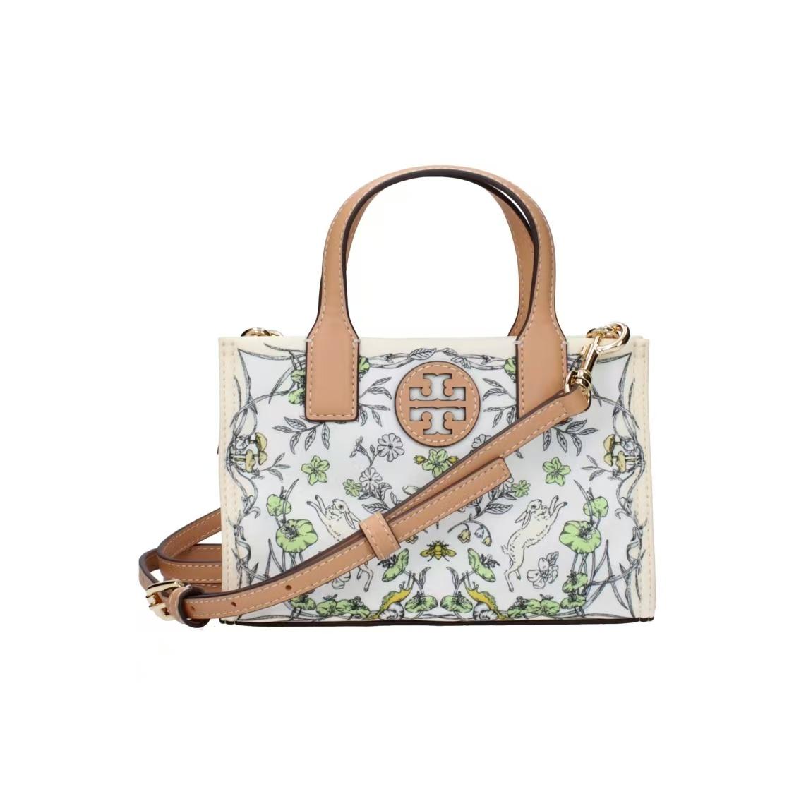 Tory Burch Design Zipper Closure Canvas Shoulder Crossbody Tote Bag Women Bags Beige 163022-251 Basic Set (Bag+Dust Bag)
Tory Burch Design Zipper Closure Canvas Shoulder Crossbody Tote Bag Women Bags Beige 163022-251 Basic Set (Bag+Dust Bag)