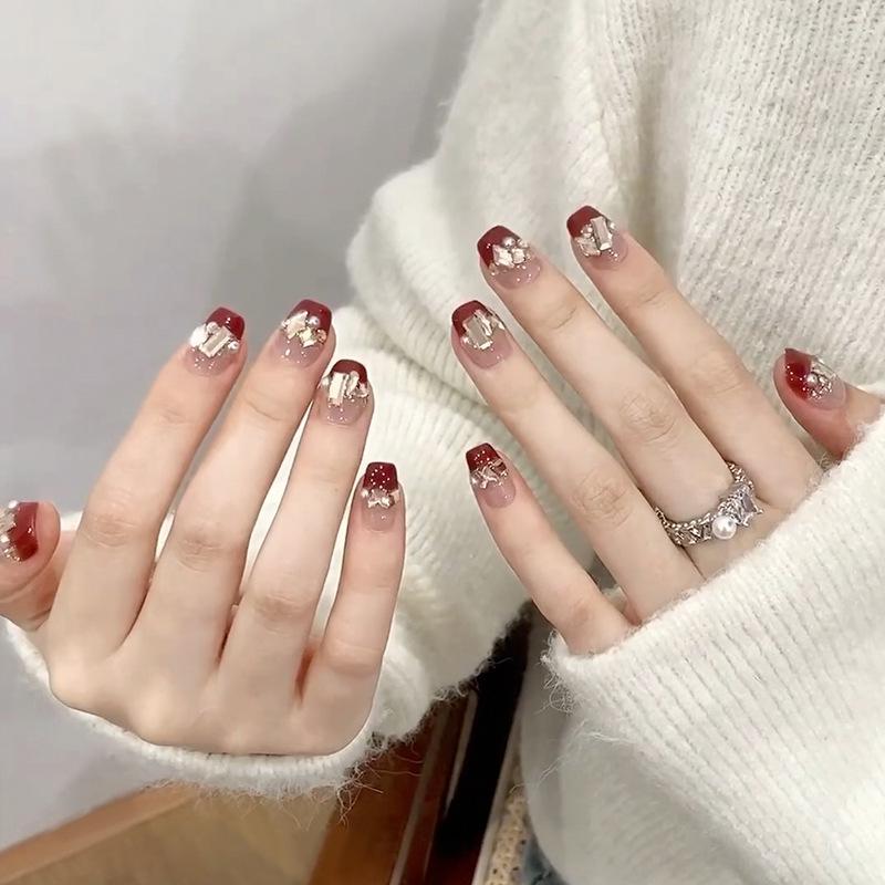 Handmade Glitter Diamond Press-On Nails - New Year Style with Jelly Glue, Removable Gold Plated Topcoat Glue Version
Handmade Glitter Diamond Press-On Nails - New Year Style with Jelly Glue, Removable Gold Plated Topcoat Glue Version