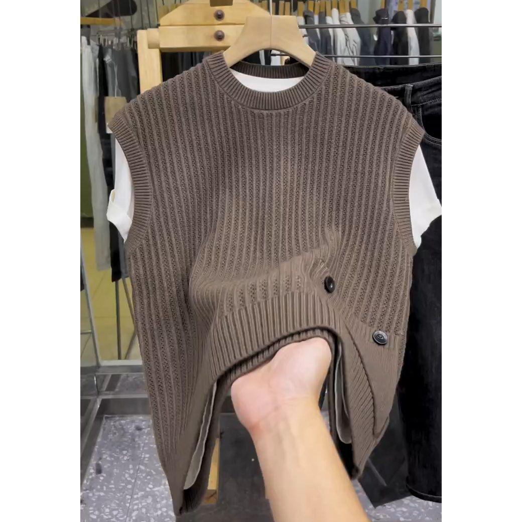 Men s Sleeveless Wool Sweater - Round Neck Knit, Autumn/Winter Casual Fashion, Youth Trend, Solid Color. L (106-115 lbs recommendation) кавовий
Men s Sleeveless Wool Sweater - Round Neck Knit, Autumn/Winter Casual Fashion, Youth Trend, Solid Color. L (106-115 lbs recommendation) кавовий