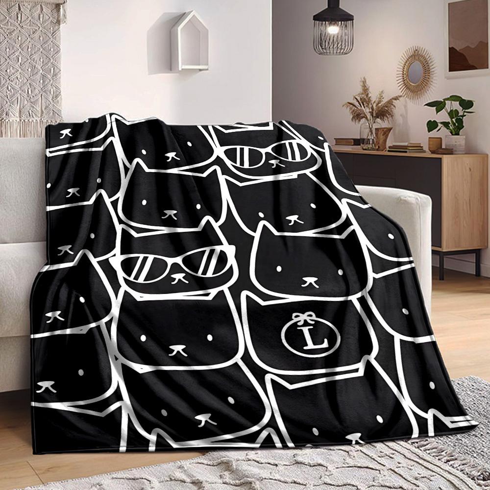 1pc Cat Face Blanket Warm, Cozy, And Soft, Suitable for Sofas, Beds, Cars, And Office Use.Perfect for Camping And Travel, Making It a Great Gift for A 100x150cm
1pc Cat Face Blanket Warm, Cozy, And Soft, Suitable for Sofas, Beds, Cars, And Office Use.Perfect for Camping And Travel, Making It a Great Gift for A 100x150cm