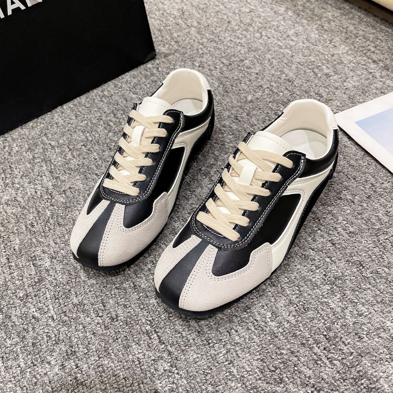 Модне ретро взуття Dexun жіноче взуття 2024 осінь м яка шкіра універсальне повсякденне взуття спортивне взуття на плоскій підошві взуття Forrest Gump 40 чорний
Модне ретро взуття Dexun жіноче взуття 2024 осінь м яка шкіра універсальне повсякденне взуття спортивне взуття на плоскій підошві взуття Forrest Gump 40 чорний