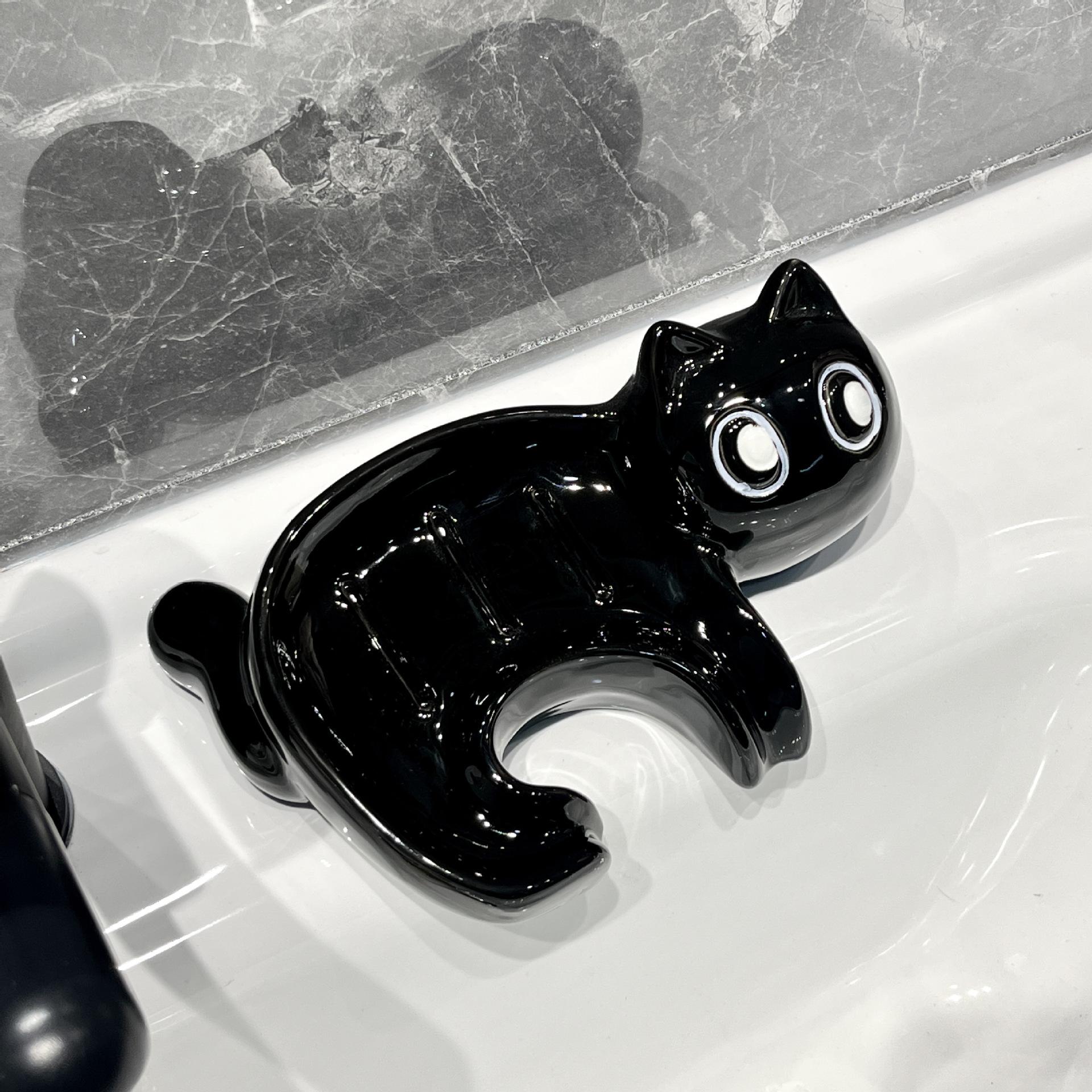 Cute Cat Drain Soap Holder Container Smooth Ceramic Toilet Soap Dish Case Tray Bathroom Accessories Washroom Tools Home Decor
Cute Cat Drain Soap Holder Container Smooth Ceramic Toilet Soap Dish Case Tray Bathroom Accessories Washroom Tools Home Decor