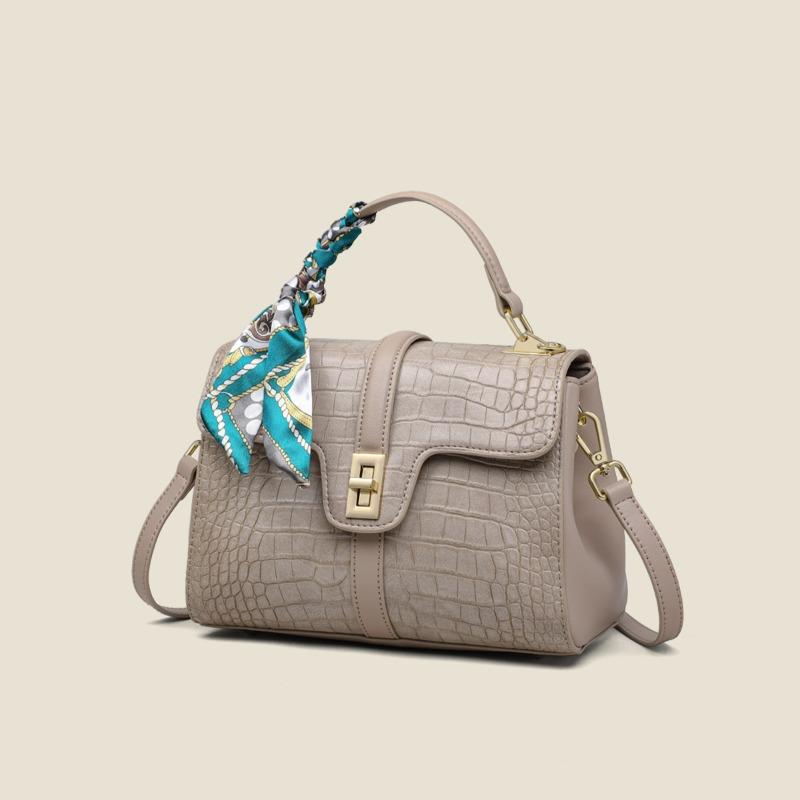 Handbag bag New leather messenger women s bag Premium sense diamond shoulder bag Atmospheric mother bag
Handbag bag New leather messenger women s bag Premium sense diamond shoulder bag Atmospheric mother bag