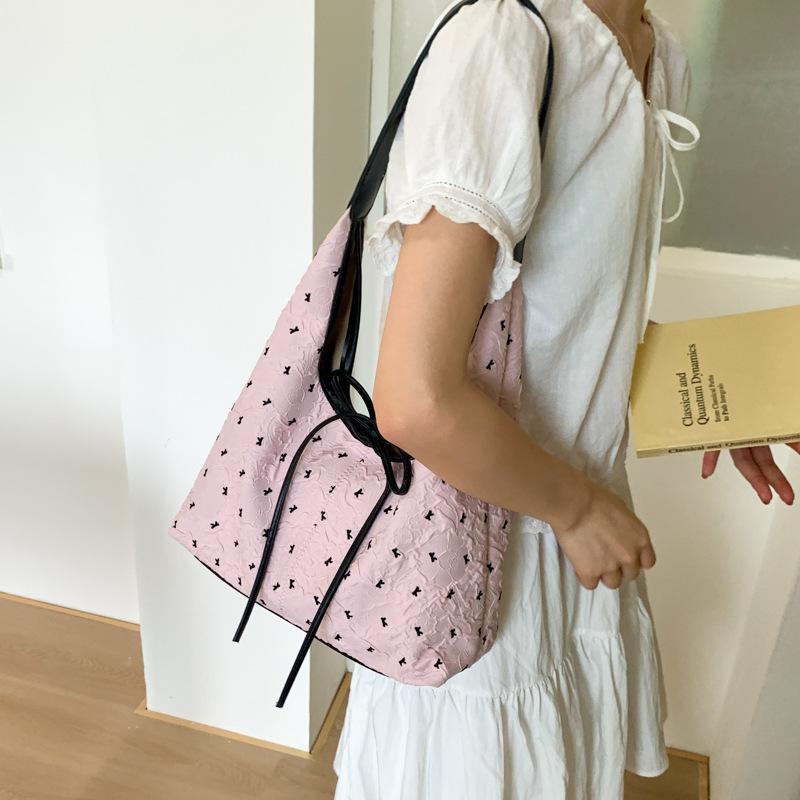 Premium underarm bag women s 2025 new summer fashion tote bag casual large-capacity shoulder bag рожевий
Premium underarm bag women s 2025 new summer fashion tote bag casual large-capacity shoulder bag рожевий