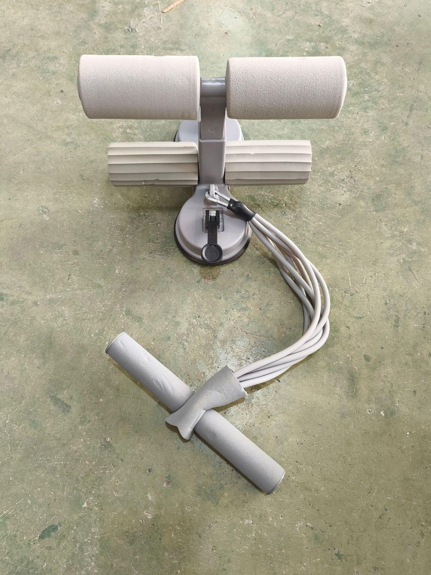 Qun Sheng Sit-up Assistant: Double Suction Cup Abdominal Exercise Tool for Home Fitness
Qun Sheng Sit-up Assistant: Double Suction Cup Abdominal Exercise Tool for Home Fitness
