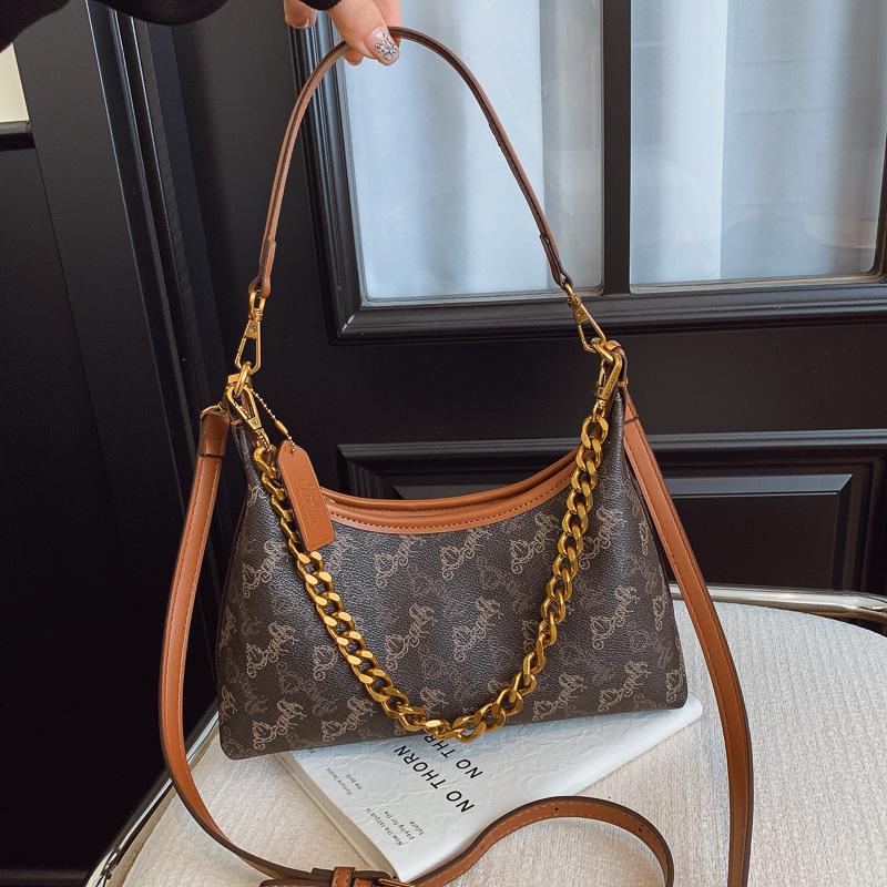 Women s 2025 Crescent Tote Bag: Luxury, Large Capacity, Single Shoulder/ Crossbody, Light Commuter Underarm Bag
Women s 2025 Crescent Tote Bag: Luxury, Large Capacity, Single Shoulder/ Crossbody, Light Commuter Underarm Bag