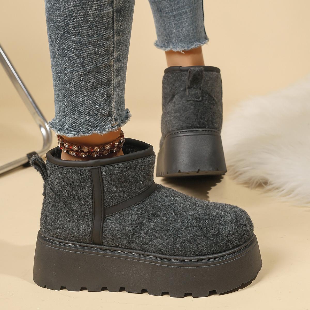 Модные новые женские зимние ботинки на толстой подошве с увеличением роста, флисовые и утепленные, модные и теплые хлопковые ботинки 42 чёрный
Модные новые женские зимние ботинки на толстой подошве с увеличением роста, флисовые и утепленные, модные и теплые хлопковые ботинки 42 чёрный