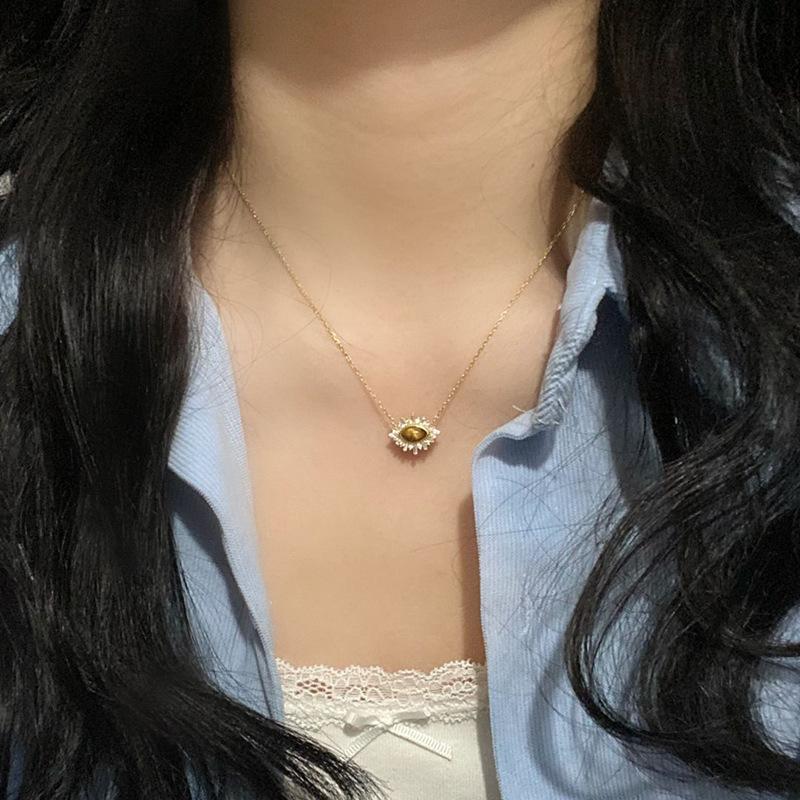 creative design tiger eye stone necklace new in Retro palace style pendant fashion collar chain banquet party jewelry gifts 45cm
creative design tiger eye stone necklace new in Retro palace style pendant fashion collar chain banquet party jewelry gifts 45cm