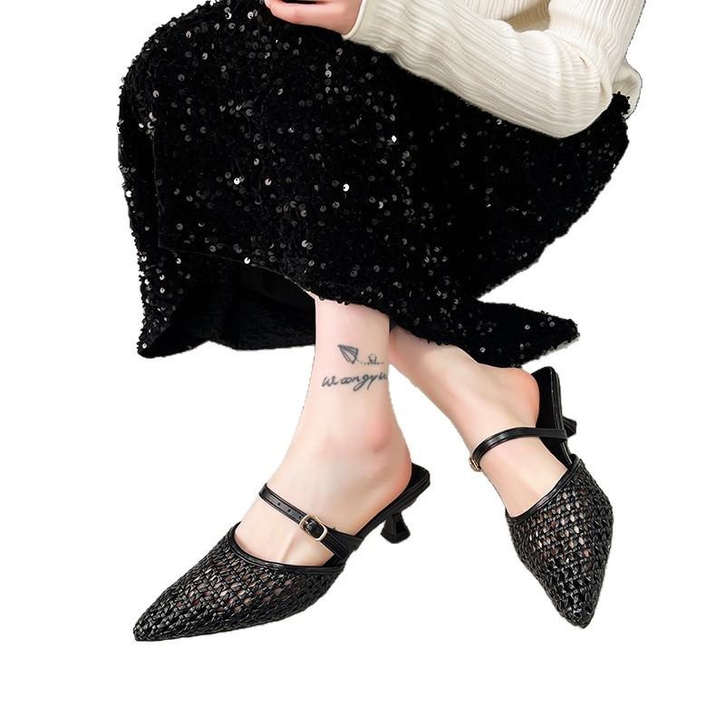 Strappy Open-toe Half-toe Slippers - Women s Shoes - New Style Pointed-toe Sandals 40 чорний
Strappy Open-toe Half-toe Slippers - Women s Shoes - New Style Pointed-toe Sandals 40 чорний