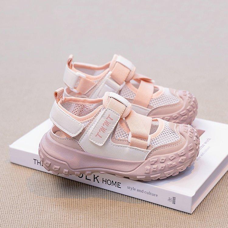 Girls sports sandals summer soft-soled girls net shoes 2025 new casual children soft-soled breathable shoes 37 розовый
Girls sports sandals summer soft-soled girls net shoes 2025 new casual children soft-soled breathable shoes 37 розовый