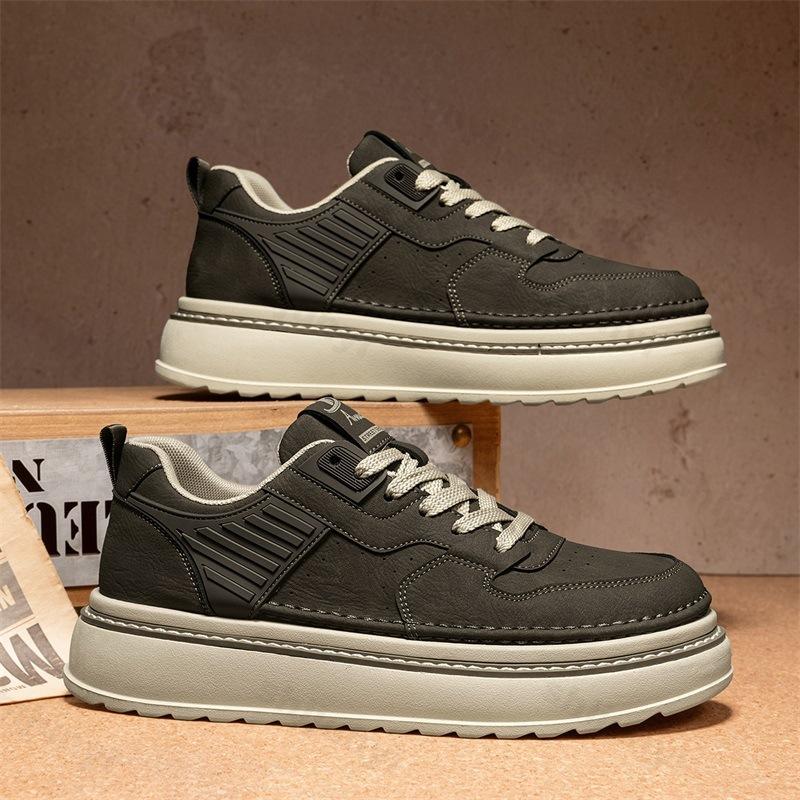 Men s Solid Ccise Low Top Thick Soled Casual Sports Shoes 2026 Autumn Breathable Fashi Versatile Comfortable Chunky sneakers 44
Men s Solid Ccise Low Top Thick Soled Casual Sports Shoes 2026 Autumn Breathable Fashi Versatile Comfortable Chunky sneakers 44