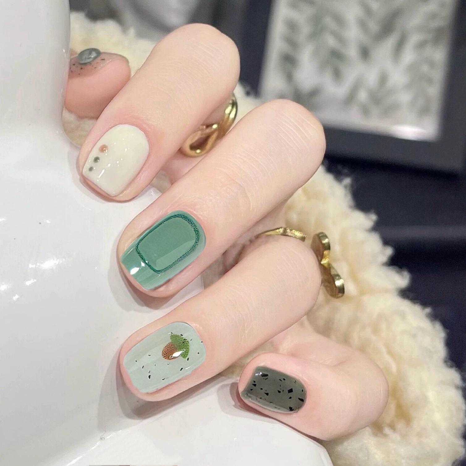 Chun Noble Lady Handmade Jasmine Milk Green Nail Patches - 2025 Summer Whitening Collection
Chun Noble Lady Handmade Jasmine Milk Green Nail Patches - 2025 Summer Whitening Collection