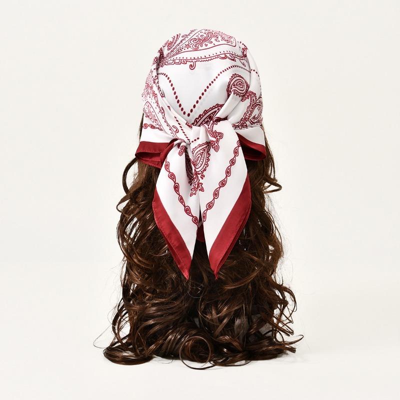 Новый атласный квадратный платок, высококачественный квадратный платок с принтом «кешью», модный и универсальный, профессиональный платок из искусственного шелка. 65*65CM
Новый атласный квадратный платок, высококачественный квадратный платок с принтом «кешью», модный и универсальный, профессиональный платок из искусственного шелка. 65*65CM