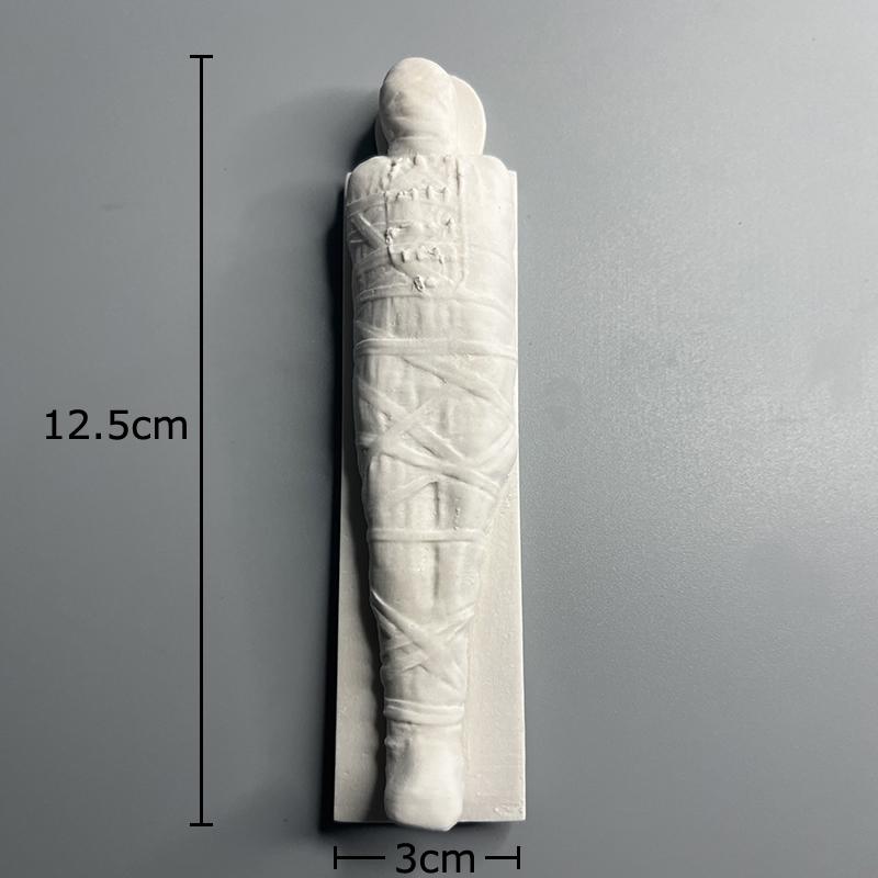 Egyptian Mummies Plaster Statue Halloween Decoration Ornaments Creative Artwork Mummies Plaster Sculpture Room Aesthetic Decor
Egyptian Mummies Plaster Statue Halloween Decoration Ornaments Creative Artwork Mummies Plaster Sculpture Room Aesthetic Decor