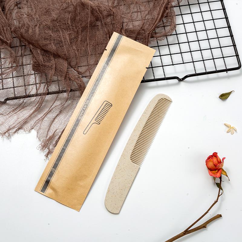 Одноразовые туалетные принадлежности для отеля B&B Kraft Paper Bag: Зубная щетка, зубная паста, гель для душа.
Одноразовые туалетные принадлежности для отеля B&B Kraft Paper Bag: Зубная щетка, зубная паста, гель для душа.