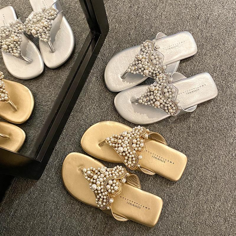 2025 summer new pearl flat bottom fashion flip-flops women s flip-flops soft bottom wear cool slippers 40 срібний
2025 summer new pearl flat bottom fashion flip-flops women s flip-flops soft bottom wear cool slippers 40 срібний