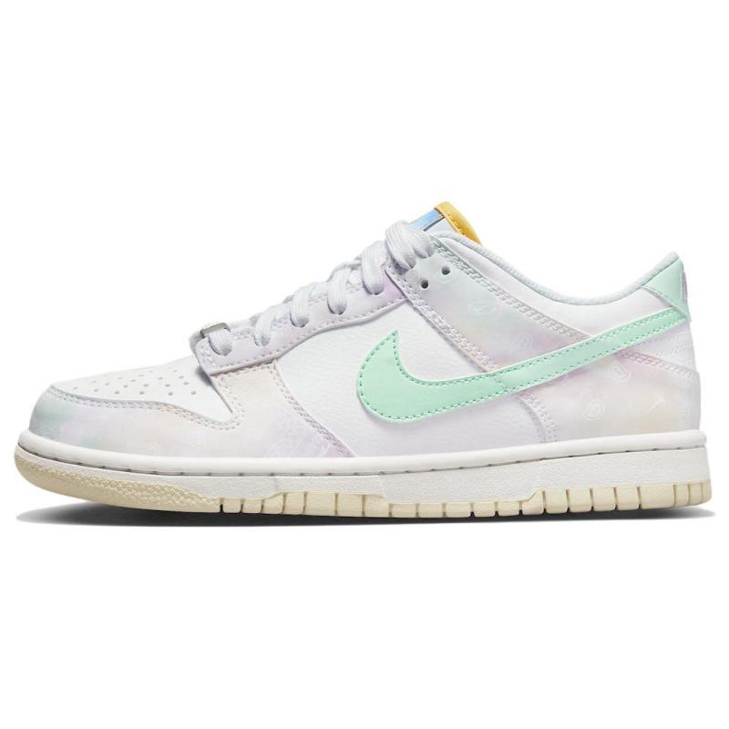 Nike Dunk Low Pastel Paisley GS Sneakers FJ7707-131 35.5
Nike Dunk Low Pastel Paisley GS Sneakers FJ7707-131 35.5