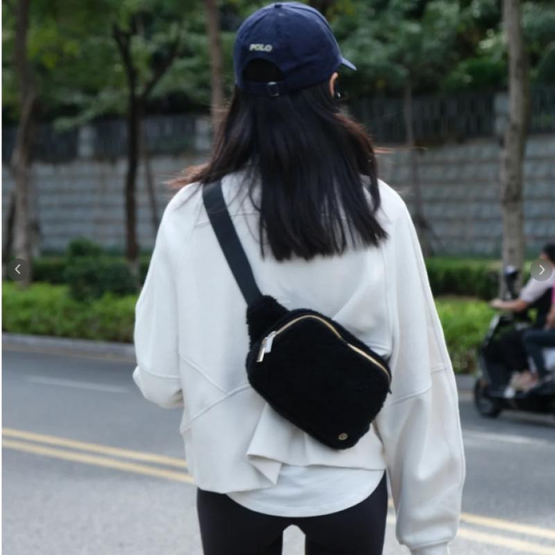 Half Zipper Short Sweater Women s Spring, Autumn and Winter New Polo Stand-up Collar Pullover Loose Sports Top S сірий колір
Half Zipper Short Sweater Women s Spring, Autumn and Winter New Polo Stand-up Collar Pullover Loose Sports Top S сірий колір