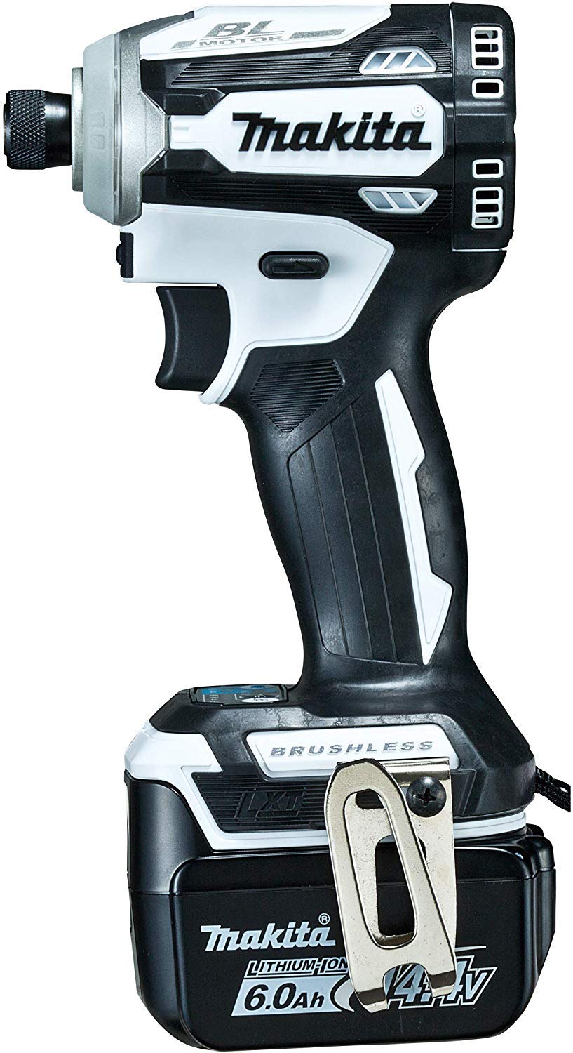 Ударний гайковерт Makita TD161 білий, крутний момент 175 Нм, 2 акумулятори 6 Аг та зарядний пристрій у комплекті TD161DRGXW (14,4 В)
Ударний гайковерт Makita TD161 білий, крутний момент 175 Нм, 2 акумулятори 6 Аг та зарядний пристрій у комплекті TD161DRGXW (14,4 В)