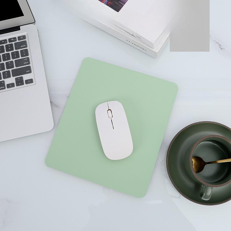 1PC PULeather mouse pad, office desk pad, solid color minimalist computer pad, large/medium/small anti slip study pad 20-23cm
1PC PULeather mouse pad, office desk pad, solid color minimalist computer pad, large/medium/small anti slip study pad 20-23cm