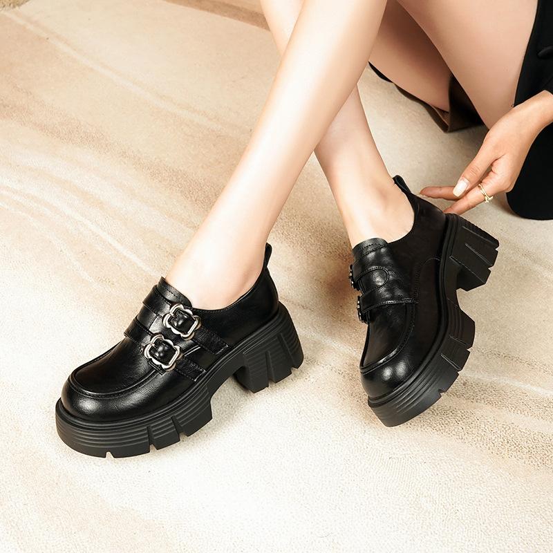High heel thick sole women s winter new retro style single shoes Velcro small leather shoes women 40 коричневий
High heel thick sole women s winter new retro style single shoes Velcro small leather shoes women 40 коричневий
