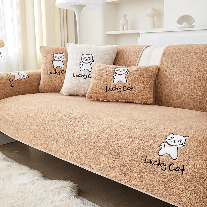 Теплый чехол для дивана из кашемира, плюшевый диван с вышивкой в виде мультяшного кота, толстый коврик, подушка для дивана на зиму, чехлы для диванов для гостиной 70x120cm 1pcs
Теплый чехол для дивана из кашемира, плюшевый диван с вышивкой в виде мультяшного кота, толстый коврик, подушка для дивана на зиму, чехлы для диванов для гостиной 70x120cm 1pcs