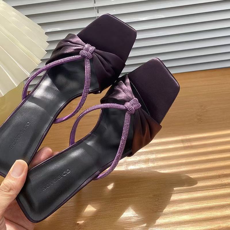 Purple satin rhinestone with sandals women s summer new bow open-toed wear high-heeled cool slippers 42 фіолетовий
Purple satin rhinestone with sandals women s summer new bow open-toed wear high-heeled cool slippers 42 фіолетовий