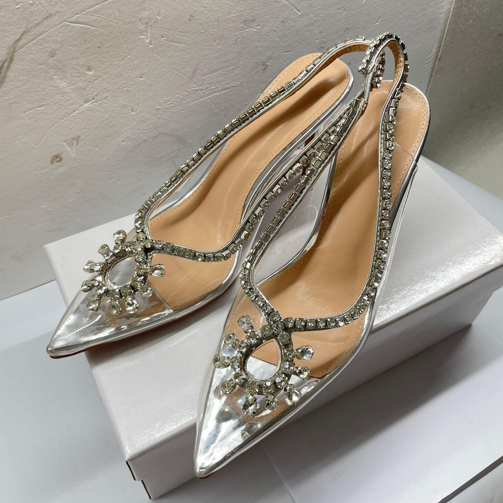 Transparent one-word strap high-heeled sandals niche back empty bag head high-heeled shoes women s thin heels pointed European and American super hi 34
Transparent one-word strap high-heeled sandals niche back empty bag head high-heeled shoes women s thin heels pointed European and American super hi 34