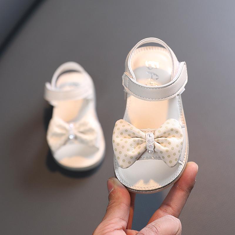 Summer Littler Kids Sandals For Girls Baby Sandals Soft Leather Bow Princess Girls Shoes Toddler Dress Beach Sandals 24
Summer Littler Kids Sandals For Girls Baby Sandals Soft Leather Bow Princess Girls Shoes Toddler Dress Beach Sandals 24