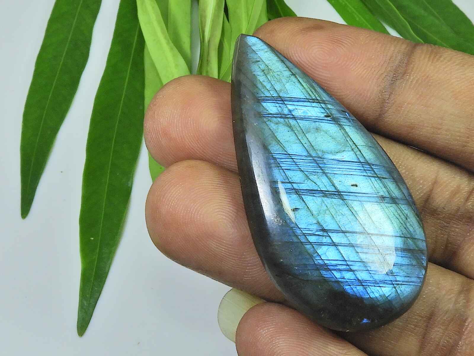 26X51X5MM Многоцветный огненный лабрадорит грушевидной формы кабошон россыпью натуральный драгоценный камень 73 карата. СК-3947
26X51X5MM Многоцветный огненный лабрадорит грушевидной формы кабошон россыпью натуральный драгоценный камень 73 карата. СК-3947