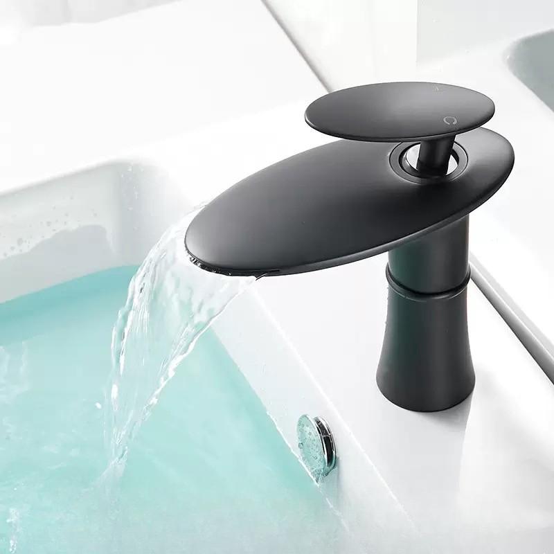 White/Black Gold Waterfall Basin Faucet Hot Cold Mixer Basin Sink Tap Brass Black High Bathroom Mixer Crane Home Hardware Faucet G1/2
White/Black Gold Waterfall Basin Faucet Hot Cold Mixer Basin Sink Tap Brass Black High Bathroom Mixer Crane Home Hardware Faucet G1/2