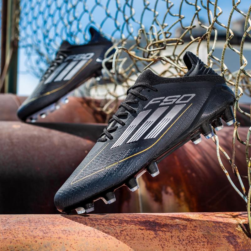 Football shoes men s autumn TF long nails AG broken nails shoes boys training special children s sneakers spot 35
Football shoes men s autumn TF long nails AG broken nails shoes boys training special children s sneakers spot 35