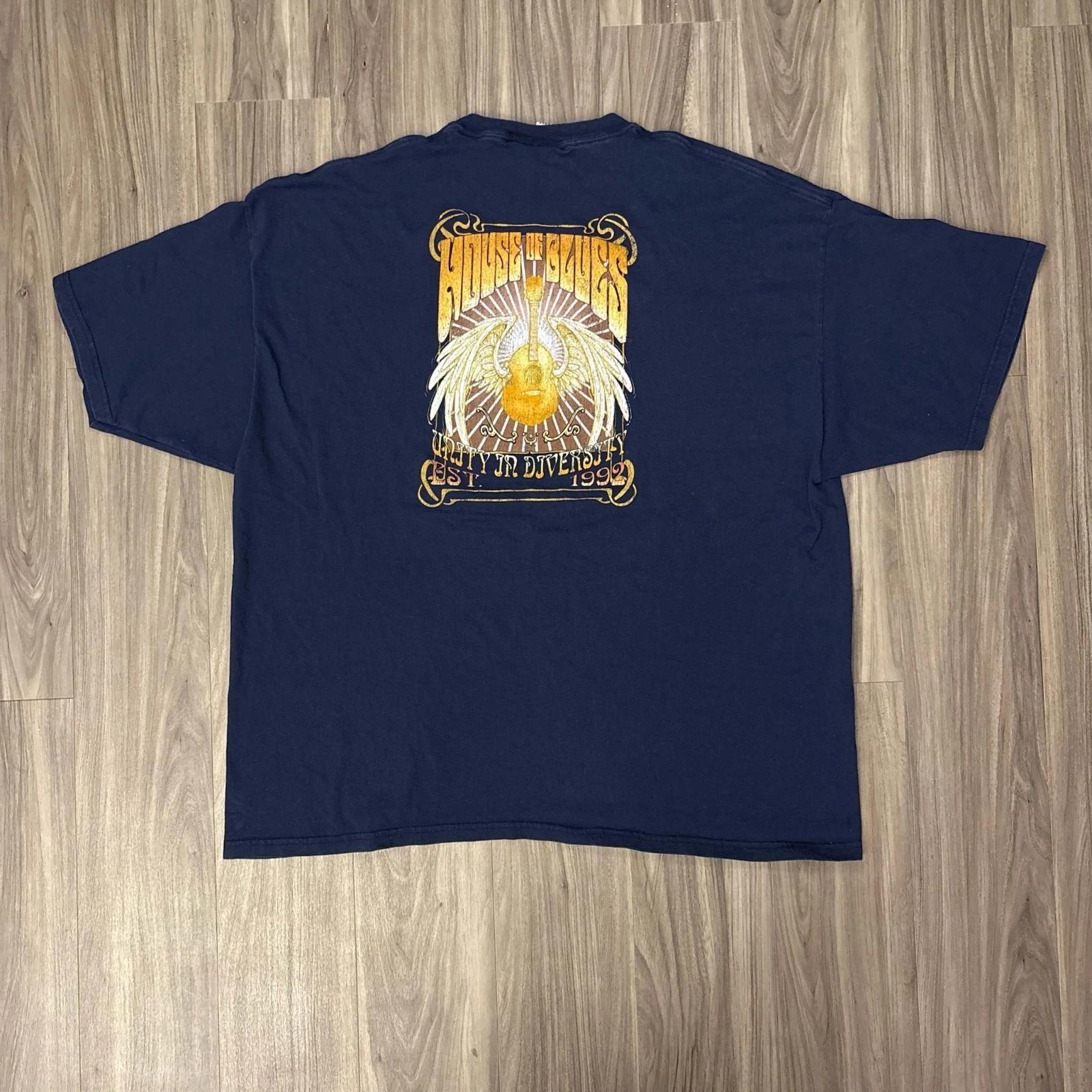 Y2K / Vintage House Of Blues Orlando Graphic T Shirt Navy Blue Size 3XL 3XL
Y2K / Vintage House Of Blues Orlando Graphic T Shirt Navy Blue Size 3XL 3XL