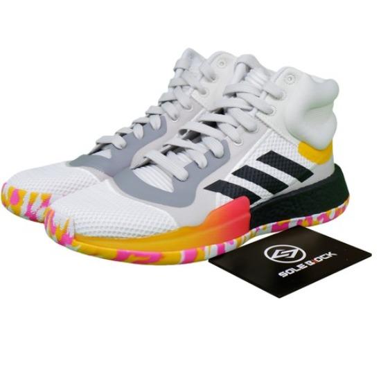 Adidas Marquee Boost Белый Черный Активный Золотой - G26212 EU 46.5 белый
Adidas Marquee Boost Белый Черный Активный Золотой - G26212 EU 46.5 белый