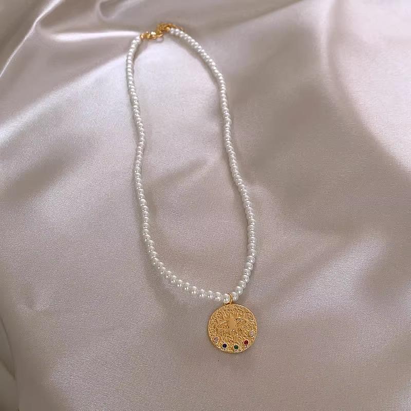 White Lily Same Freshwater Pearl Necklace Women S Niche Round Brand Comet Design Sense Clavicle Chain Devil S Eye Necklace
White Lily Same Freshwater Pearl Necklace Women S Niche Round Brand Comet Design Sense Clavicle Chain Devil S Eye Necklace