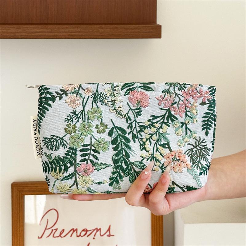 Retro Floral Branch & Leaf Makeup Bag - Portable Storage with Large Capacity Pencil Case
Retro Floral Branch & Leaf Makeup Bag - Portable Storage with Large Capacity Pencil Case
