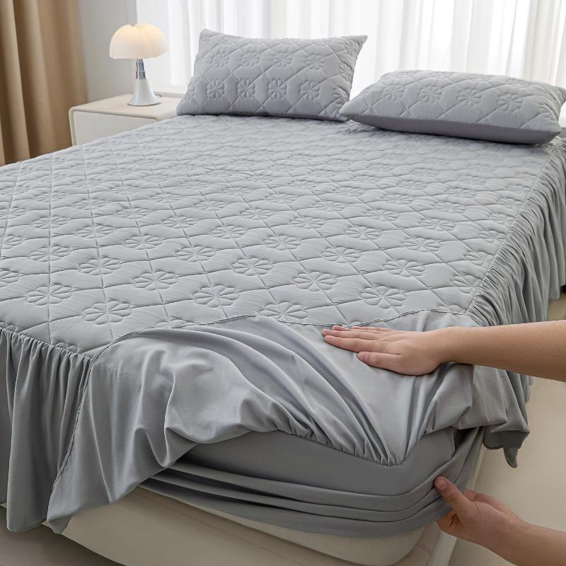 Quilted Waterproof Mattress Protector with Lace Trim, Soft and Comfortable SolidColor Bedding,(Does Not Include Pillow and Core) 1pc 90x200cm світло-сірого кольору
Quilted Waterproof Mattress Protector with Lace Trim, Soft and Comfortable SolidColor Bedding,(Does Not Include Pillow and Core) 1pc 90x200cm світло-сірого кольору