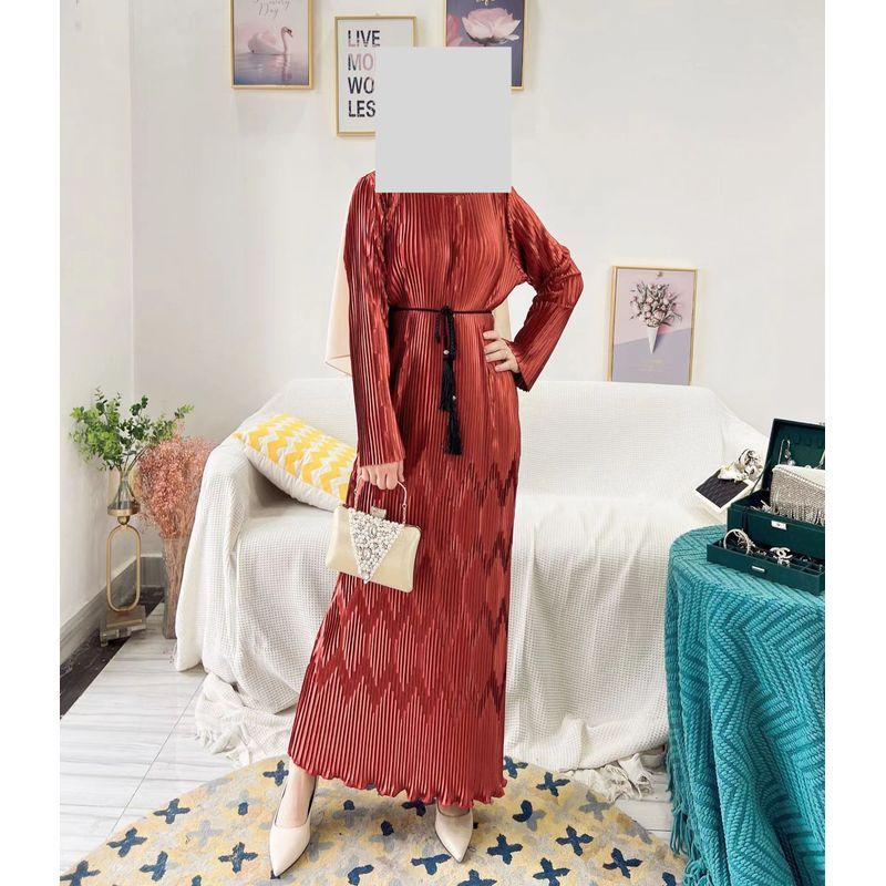 Новый Новое поступление Европейская и американская женская одежда круглый вырез плиссированное облегающее длинное платье однотонное платье на завязках плиссированное платье Rust red L
Новый Новое поступление Европейская и американская женская одежда круглый вырез плиссированное облегающее длинное платье однотонное платье на завязках плиссированное платье Rust red L