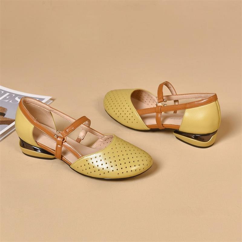 Round head hollow bag head sandals soft leather thick heel women s shoes versatile low heel hollow sandals summer wear fashion single shoes women 41
Round head hollow bag head sandals soft leather thick heel women s shoes versatile low heel hollow sandals summer wear fashion single shoes women 41