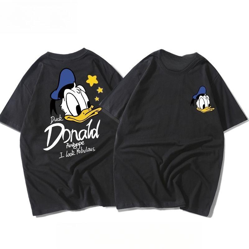2025 Cotton Shortsleeved Tshirt Unisexs and Womens Spring and Summer Cute Cartoon American Donald Duck Daisy Couples Loose Top S
2025 Cotton Shortsleeved Tshirt Unisexs and Womens Spring and Summer Cute Cartoon American Donald Duck Daisy Couples Loose Top S