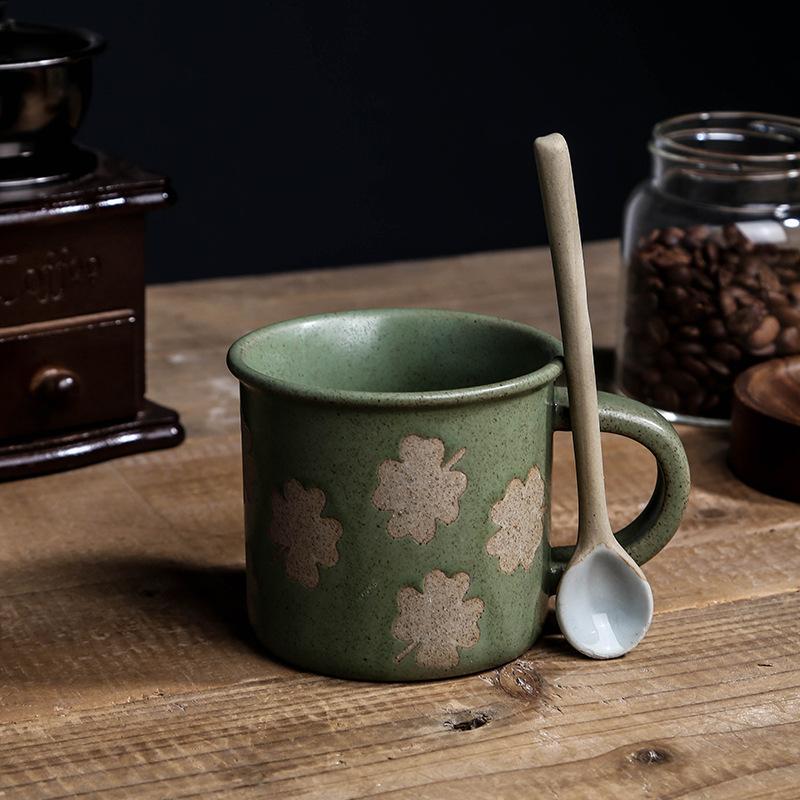 Coarse Pottery Coffee Cup, Retro Ceramic Small Sesame Glazed Four-Leaf Clover Green Kiln Change Breakfast Cup 201-300ml
Coarse Pottery Coffee Cup, Retro Ceramic Small Sesame Glazed Four-Leaf Clover Green Kiln Change Breakfast Cup 201-300ml