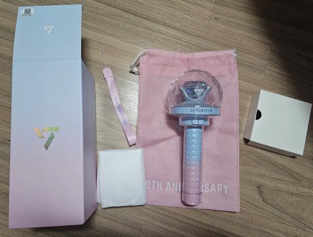 SEVENTEEN 10th Anniversary Support Stick
SEVENTEEN 10th Anniversary Support Stick