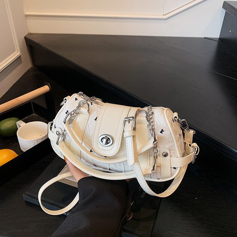 Niche contrasting color bag women s new exquisite versatile messenger bag going out portable small bag белый
Niche contrasting color bag women s new exquisite versatile messenger bag going out portable small bag белый