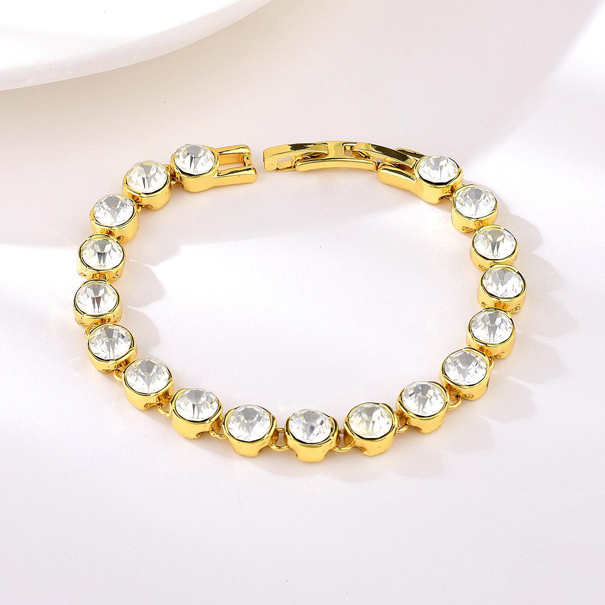 Gold & Rose Gold Artistic Geometric Czech Rhinestone Women s Bracelet with White Diamond золотой
Gold & Rose Gold Artistic Geometric Czech Rhinestone Women s Bracelet with White Diamond золотой