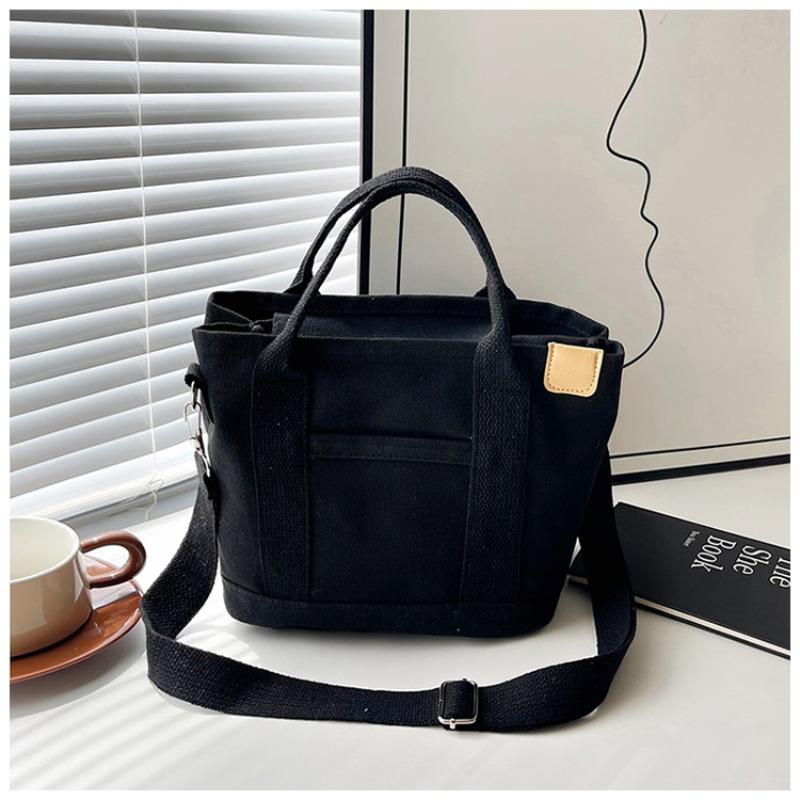 ins wind contrasting color women s canvas bag, trendy brand wide shoulder strap tote bag, new versatile casual environmental protection bag Width 25cm, thickness 16cm, height 22cm
ins wind contrasting color women s canvas bag, trendy brand wide shoulder strap tote bag, new versatile casual environmental protection bag Width 25cm, thickness 16cm, height 22cm