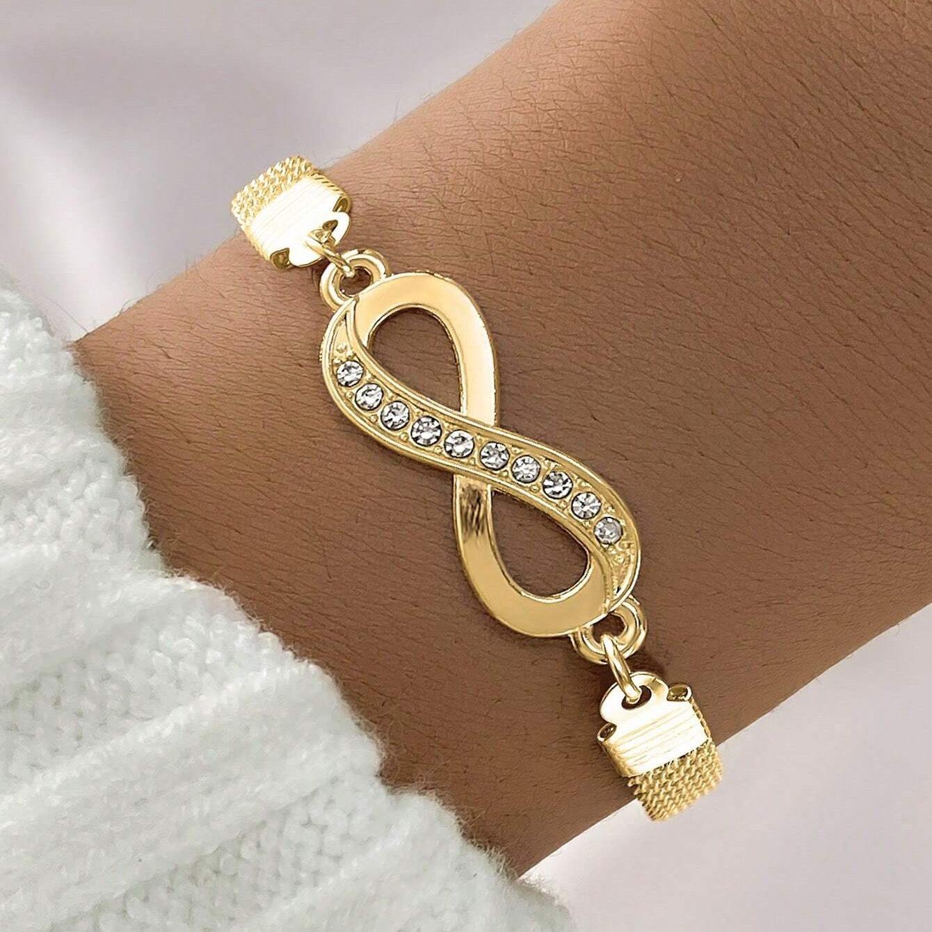 Exaggerated personality digital bracelet bracelet creative simple infinite symbol hand jewelry
Exaggerated personality digital bracelet bracelet creative simple infinite symbol hand jewelry