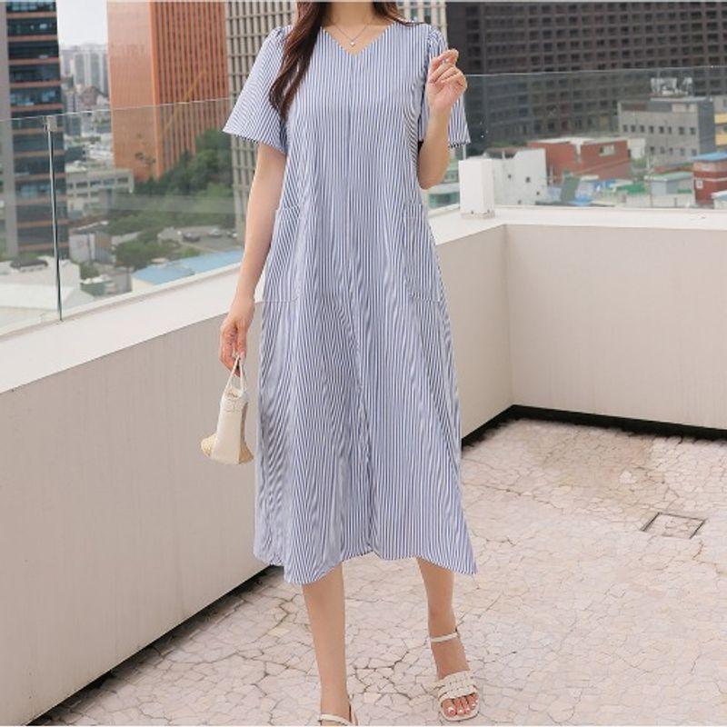 Korean Style Plus size women clothing Fat Sister Summer V-neck Stripe Pullover Front Slit Mid-Length Short sleeve Dress L-4XL Blue 2XL
Korean Style Plus size women clothing Fat Sister Summer V-neck Stripe Pullover Front Slit Mid-Length Short sleeve Dress L-4XL Blue 2XL