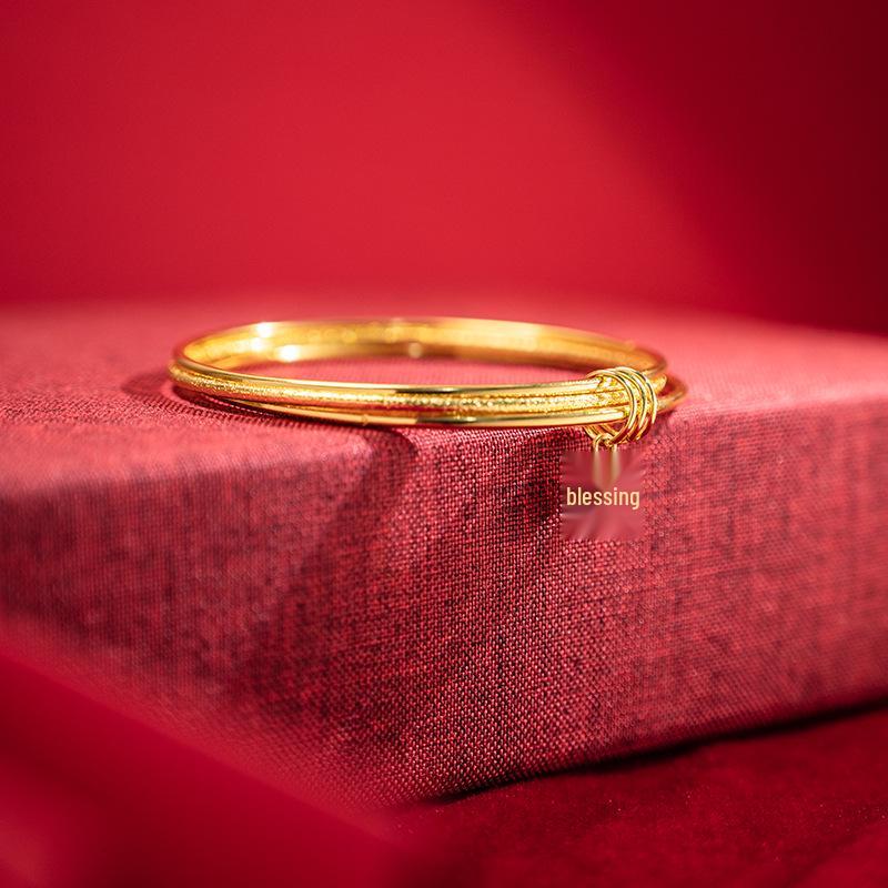 Китайский ретро золотой минималистичный браслет: Этнический стиль Браслет-манжета с тремя благословениями для женщин
Китайский ретро золотой минималистичный браслет: Этнический стиль Браслет-манжета с тремя благословениями для женщин