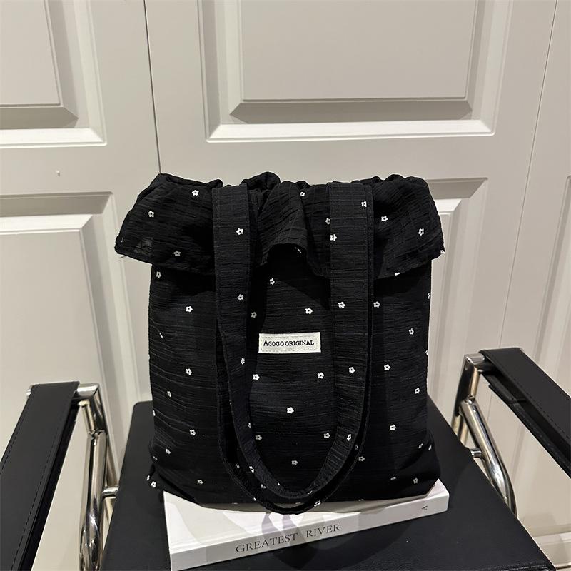 Lightweight nylon cloth bag women s 2025 new casual large-capacity shoulder bag polka dot tote bag чорний
Lightweight nylon cloth bag women s 2025 new casual large-capacity shoulder bag polka dot tote bag чорний